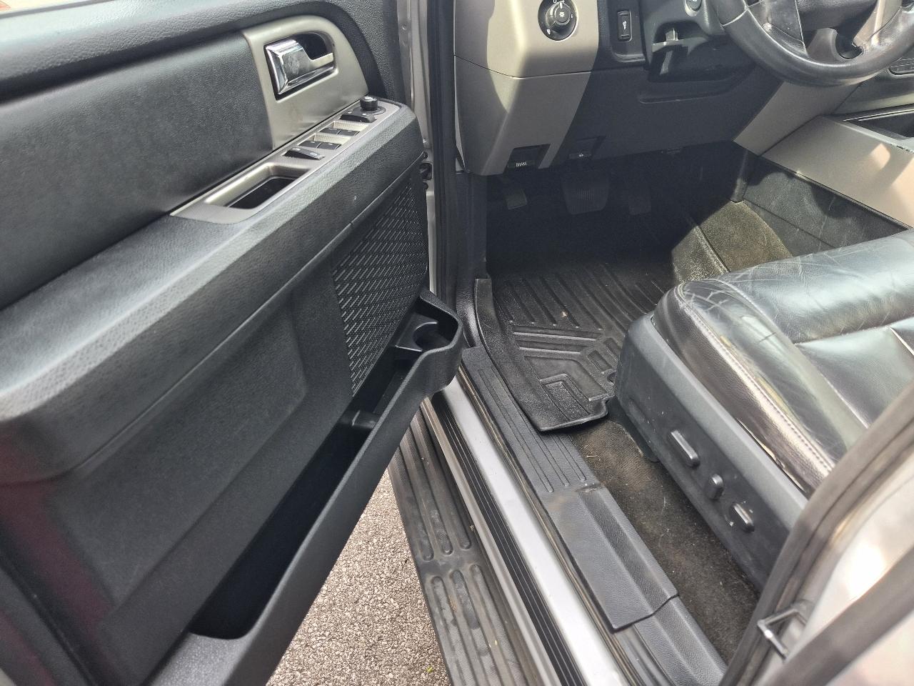 Ford Expedition King Ranch 4WD 2016