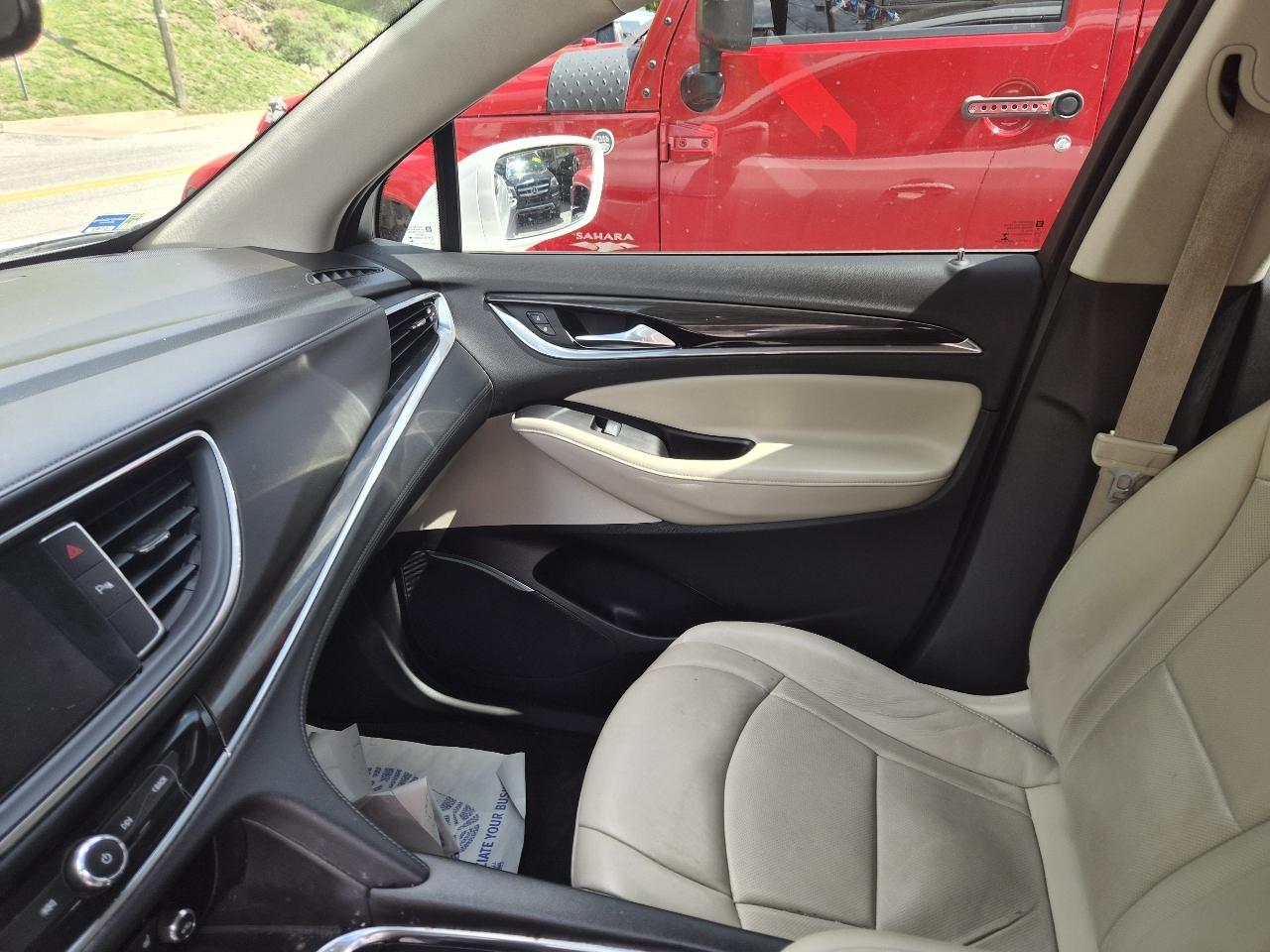 Buick Enclave Essence FWD 2019