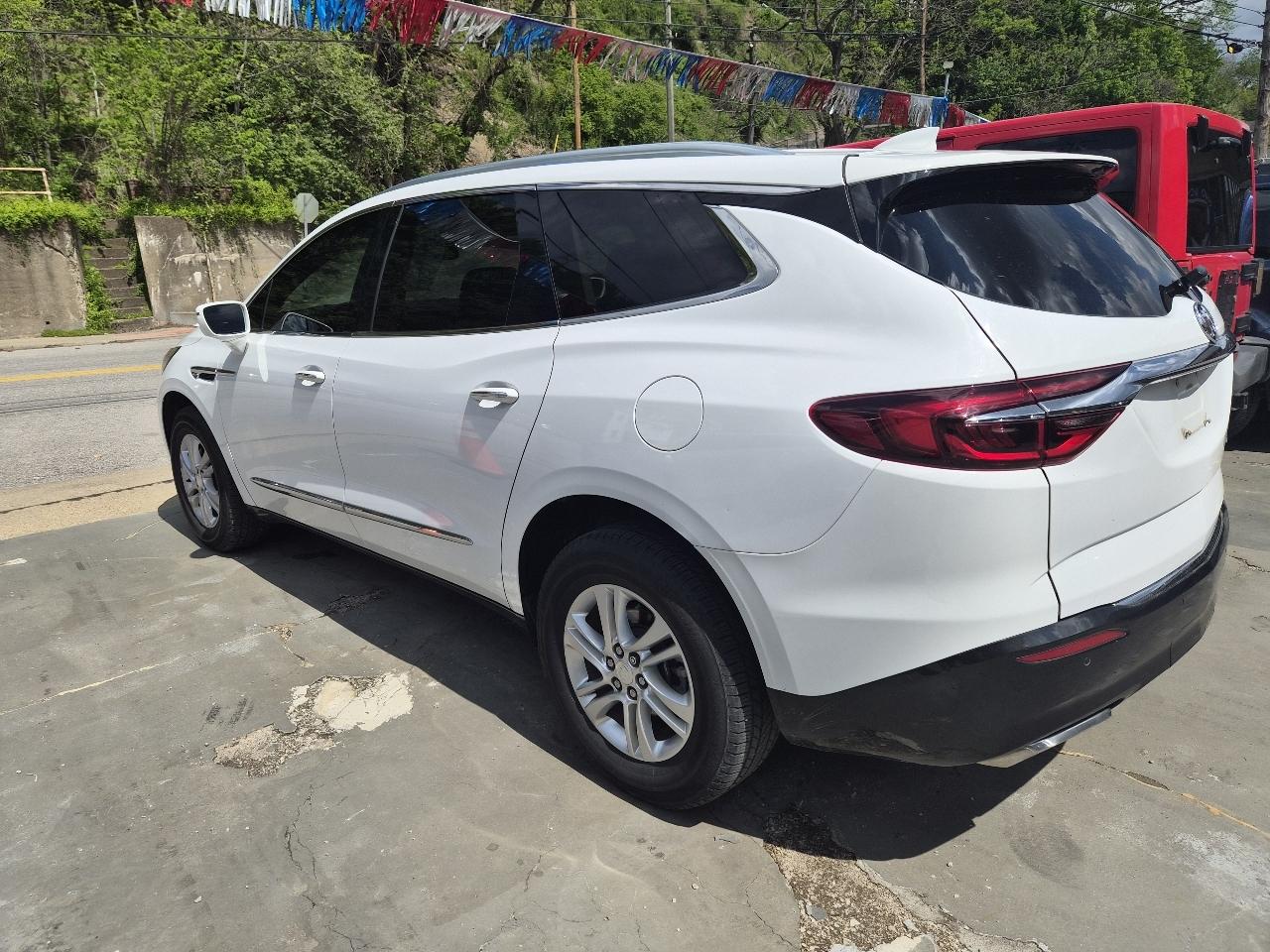 Buick Enclave Essence FWD 2019