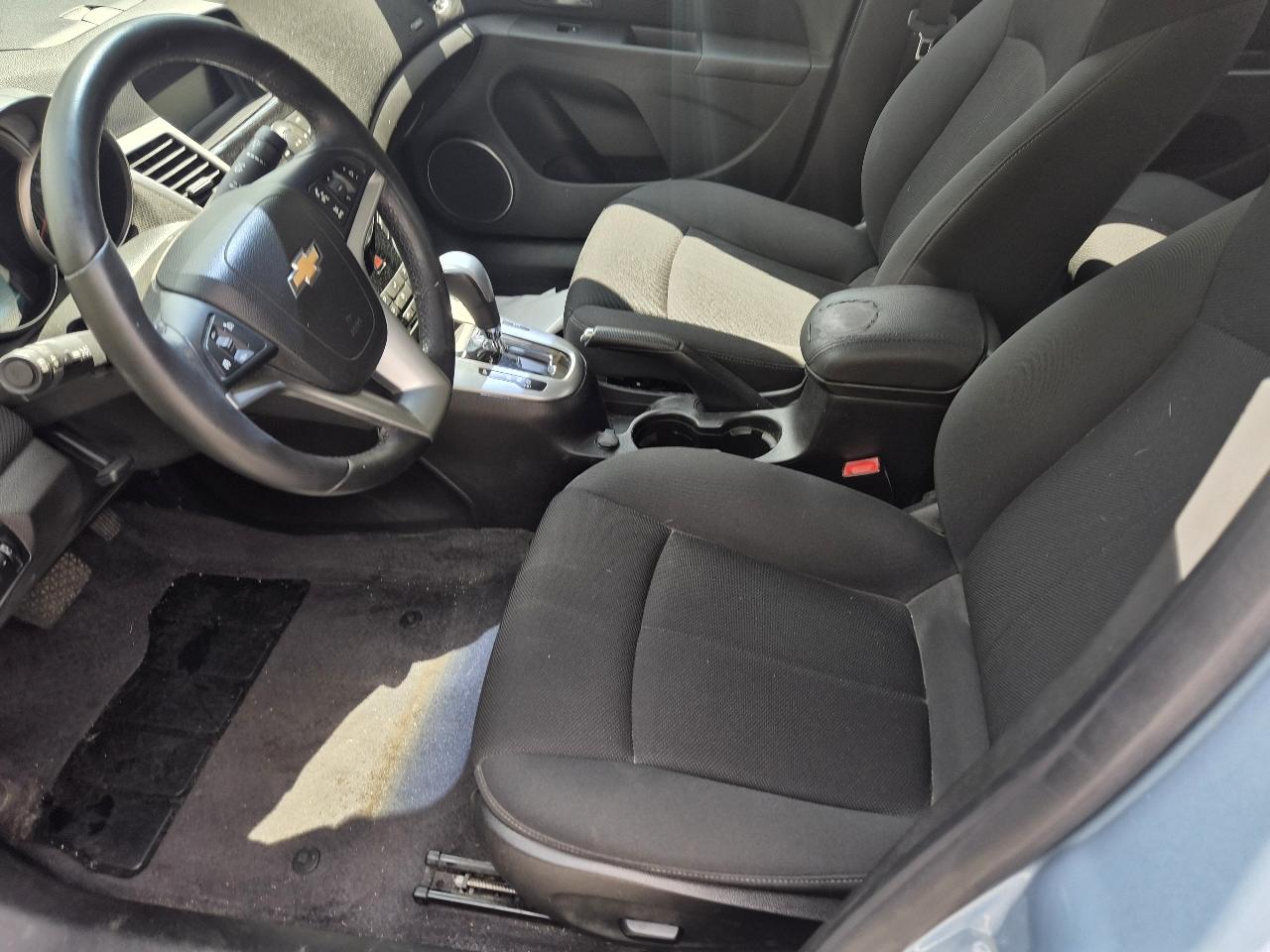 Chevrolet Cruze 1LT 2011