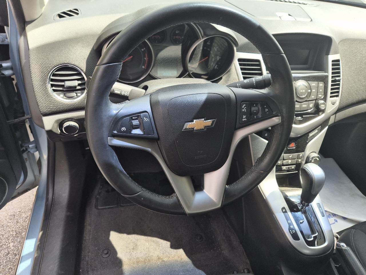 Chevrolet Cruze 1LT 2011