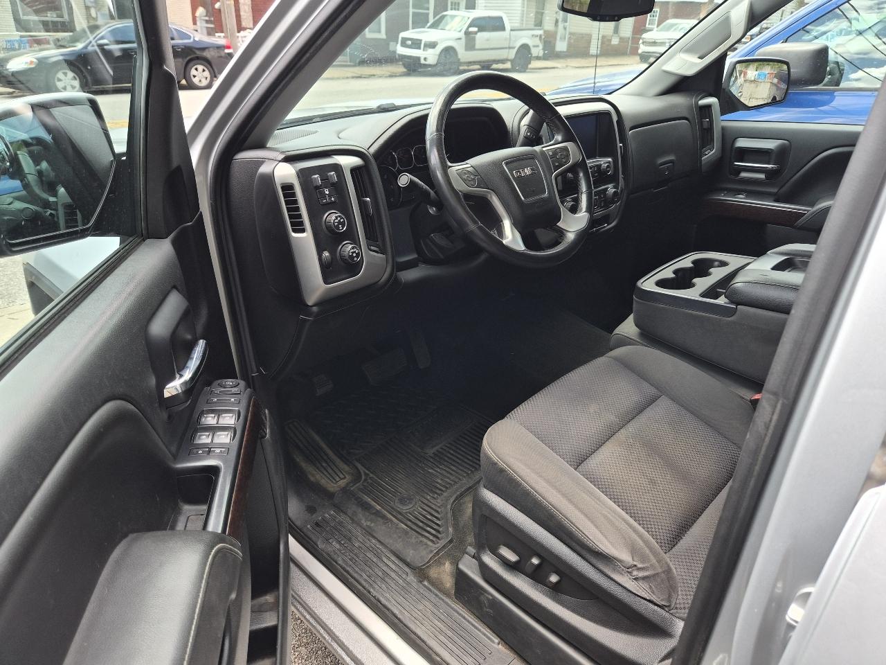GMC Sierra 1500 SLE Double Cab 4WD 2015
