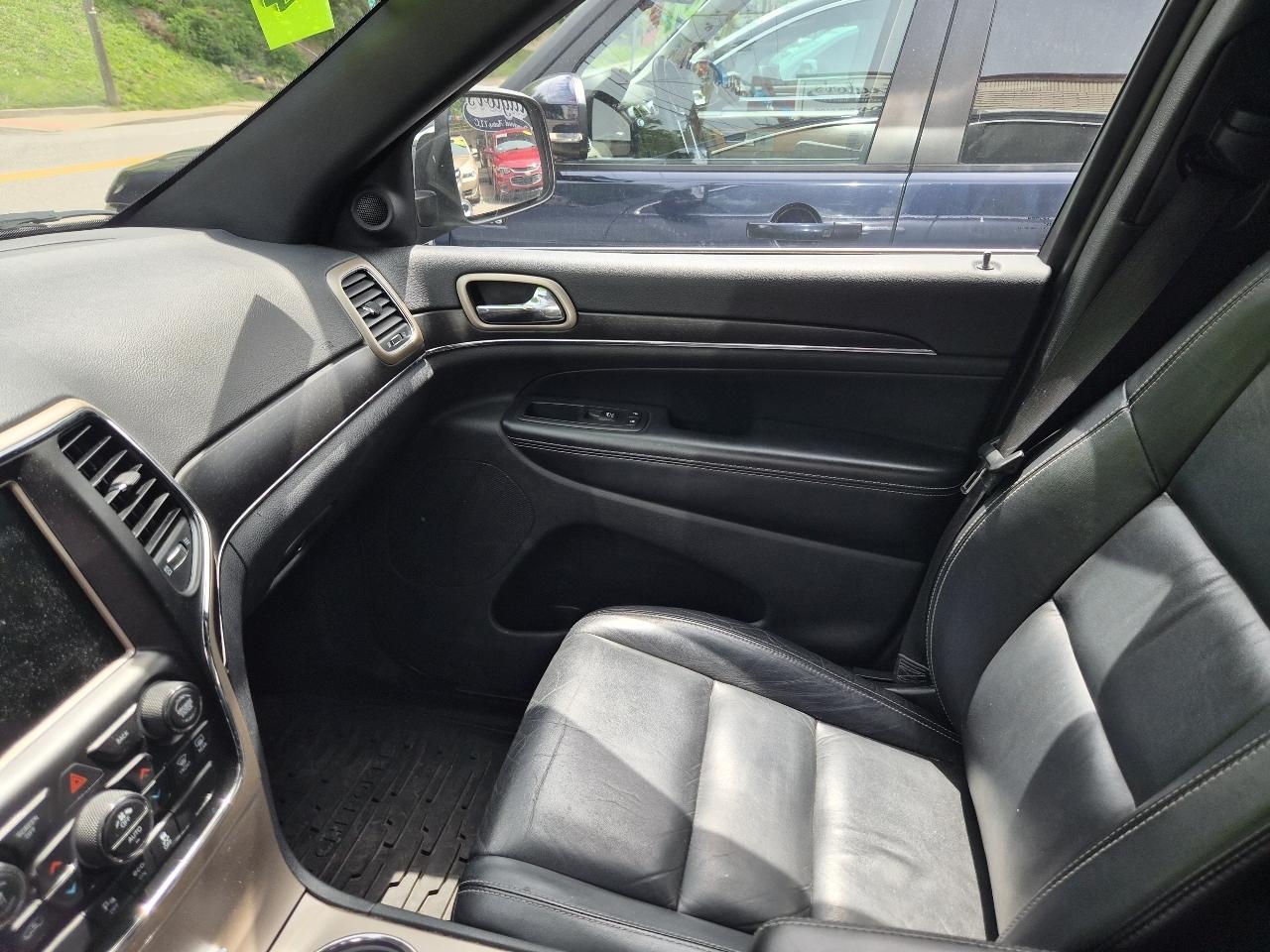 Jeep Grand Cherokee Limited 4WD 2015