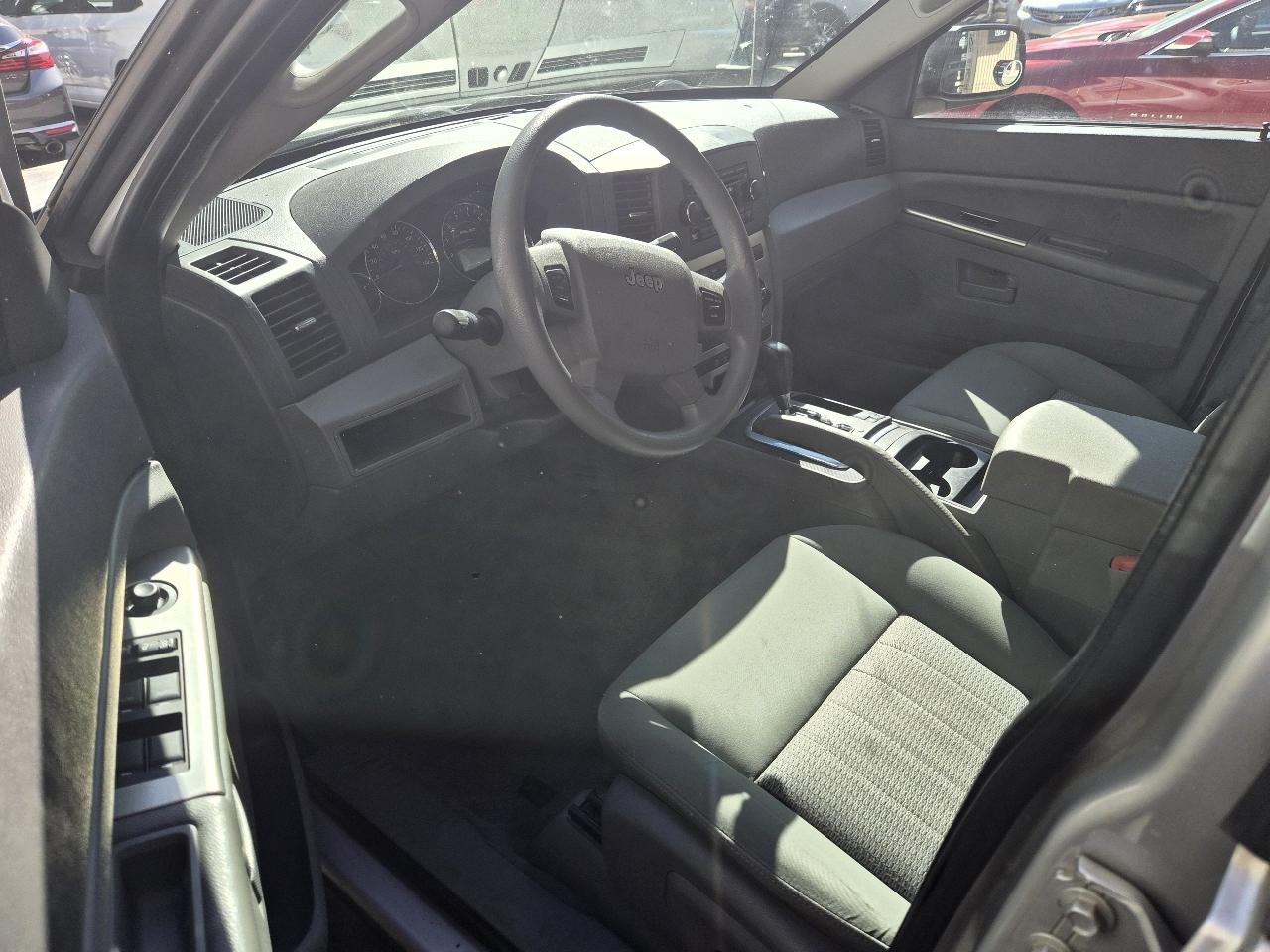 Jeep Grand Cherokee Laredo 4WD 2007