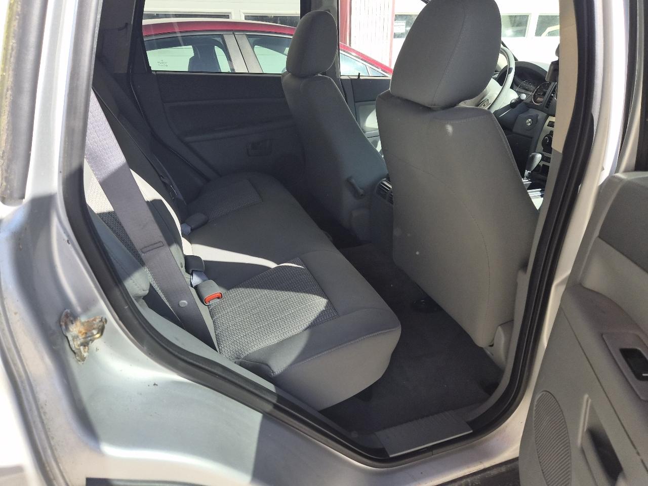 Jeep Grand Cherokee Laredo 4WD 2007