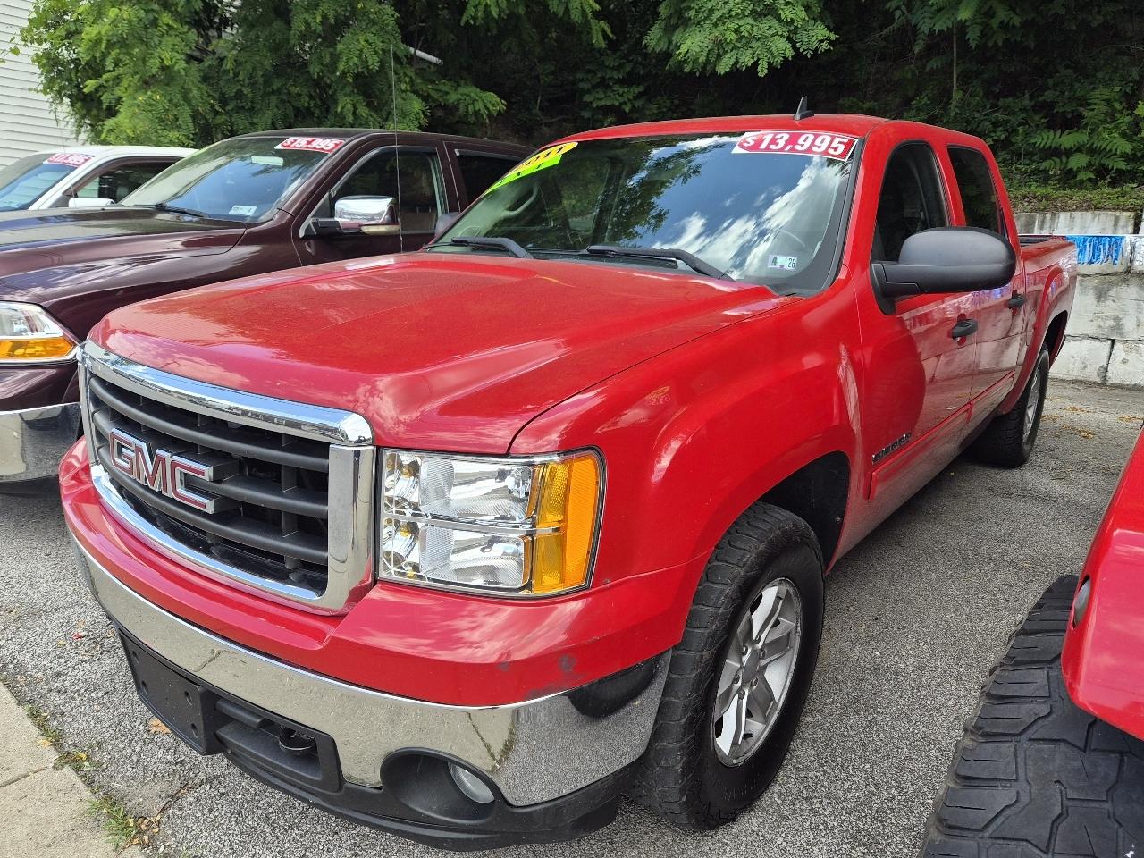 GMC Sierra 1500 SLE Crew Cab 4WD 2011