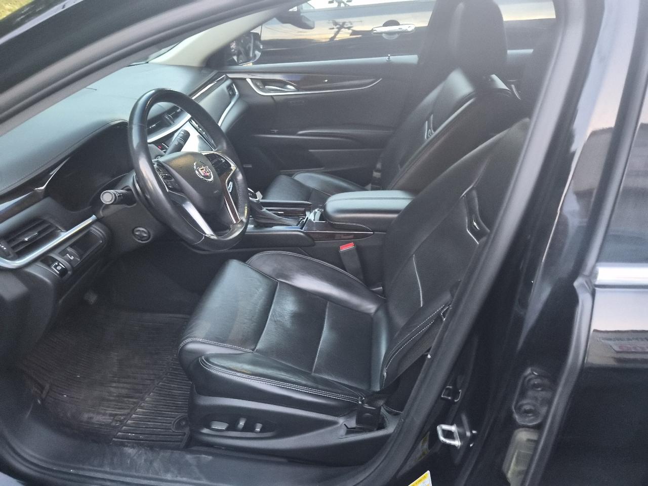 Cadillac XTS Luxury AWD 2015