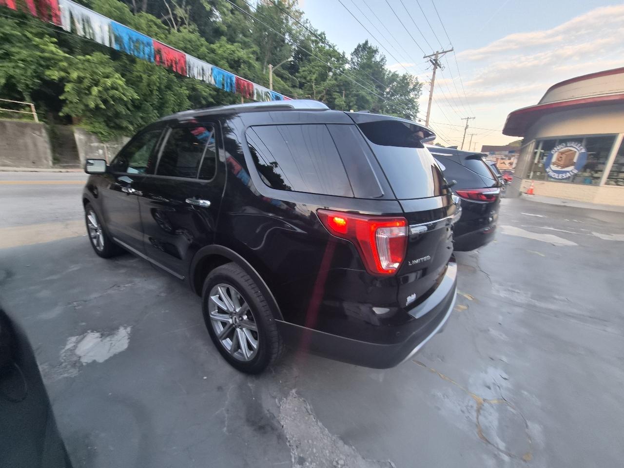 Ford Explorer Limited 4WD 2016