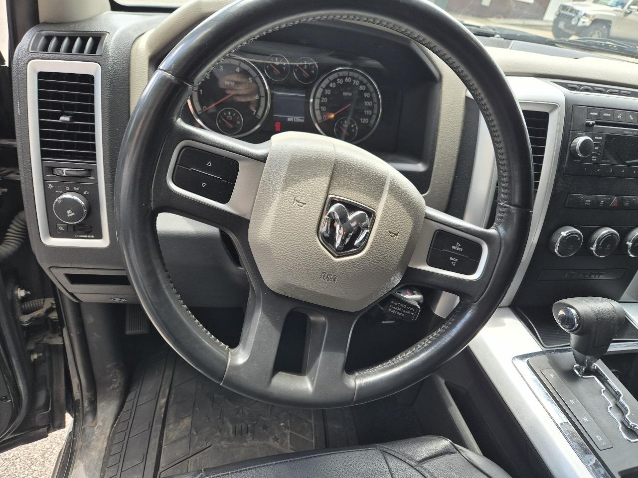 RAM 1500 SLT Quad Cab 4WD 2011