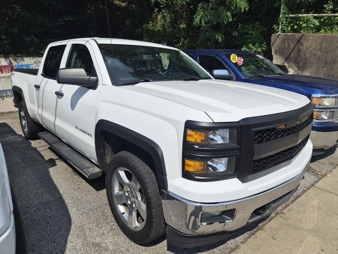 2014 Chevrolet Silverado 1500 2LT Crew Cab Long Box 4WD
