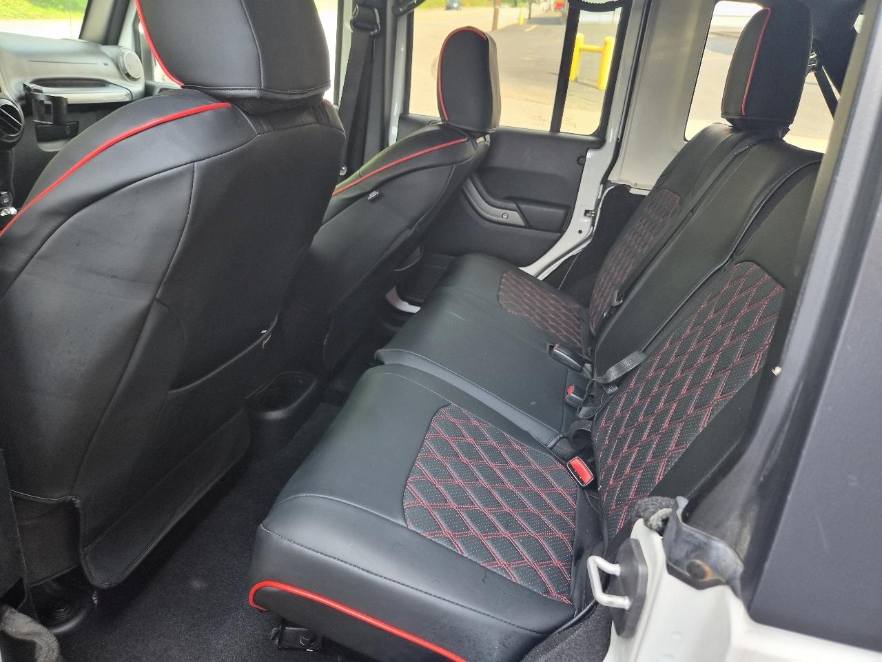 Jeep Wrangler Unlimited Sport 4WD 2016