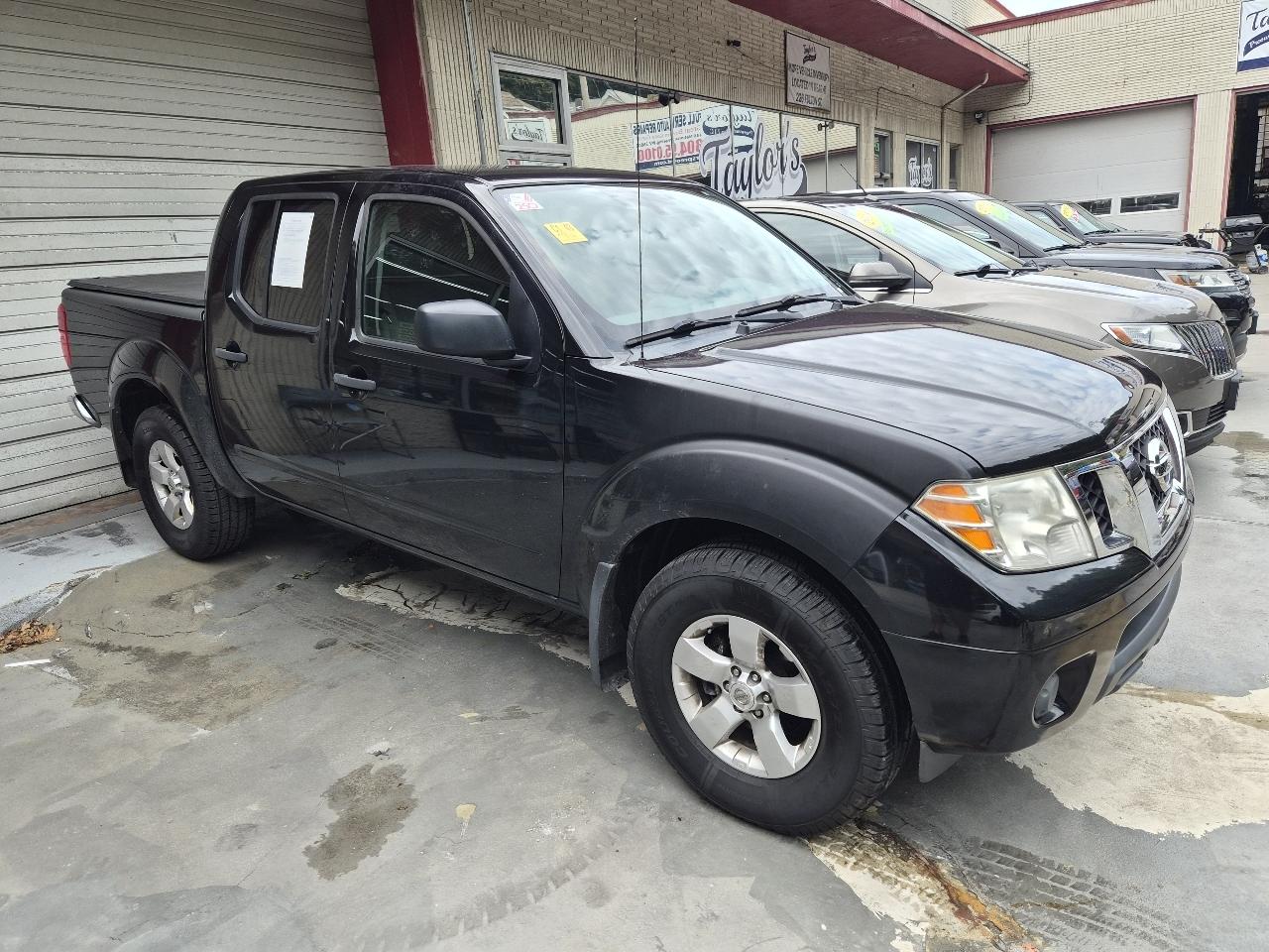 Nissan Frontier SL Crew Cab 4WD 2012