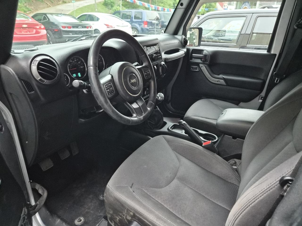 Jeep Wrangler Sport 4WD 2015