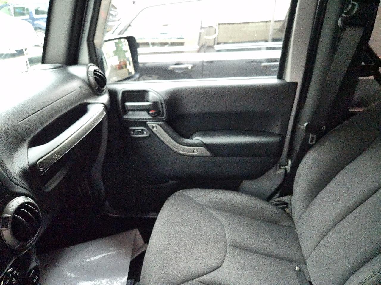Jeep Wrangler Sport 4WD 2015