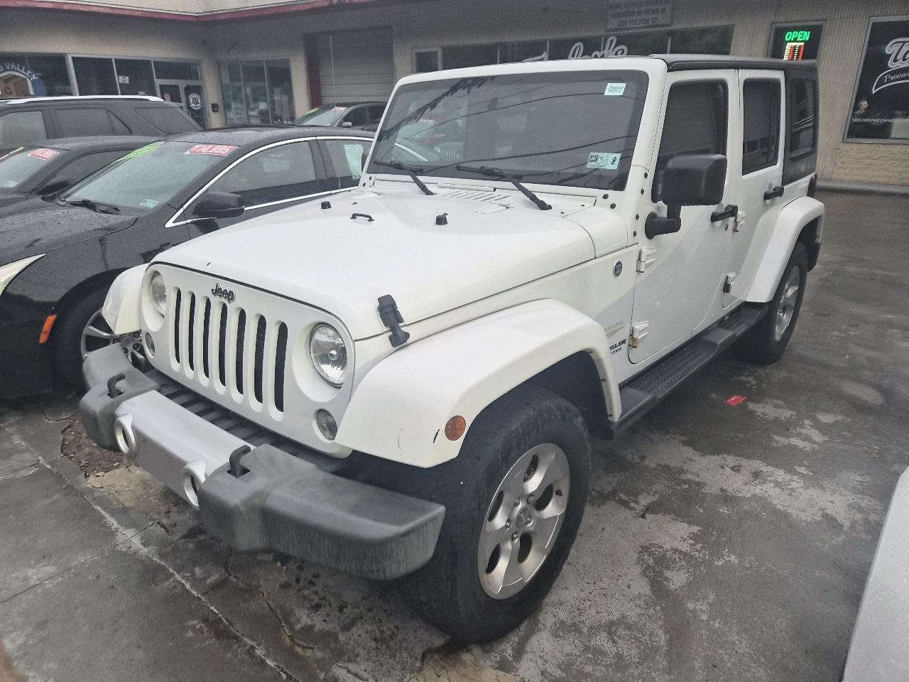 2015 Jeep Wrangler Unlimited Sahara 4WD