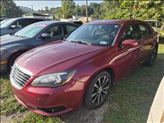 2013 Chrysler 200 