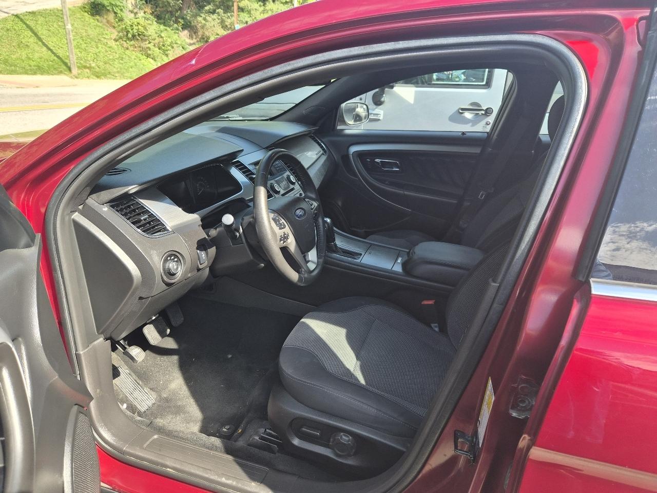 Ford Taurus SEL AWD 2017