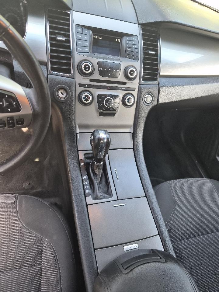 Ford Taurus SEL AWD 2017