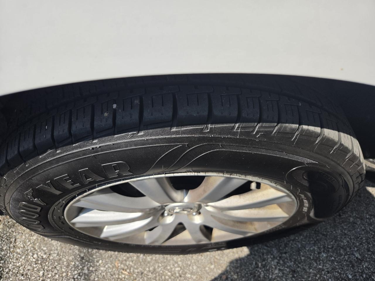Mazda CX-7 photo 7