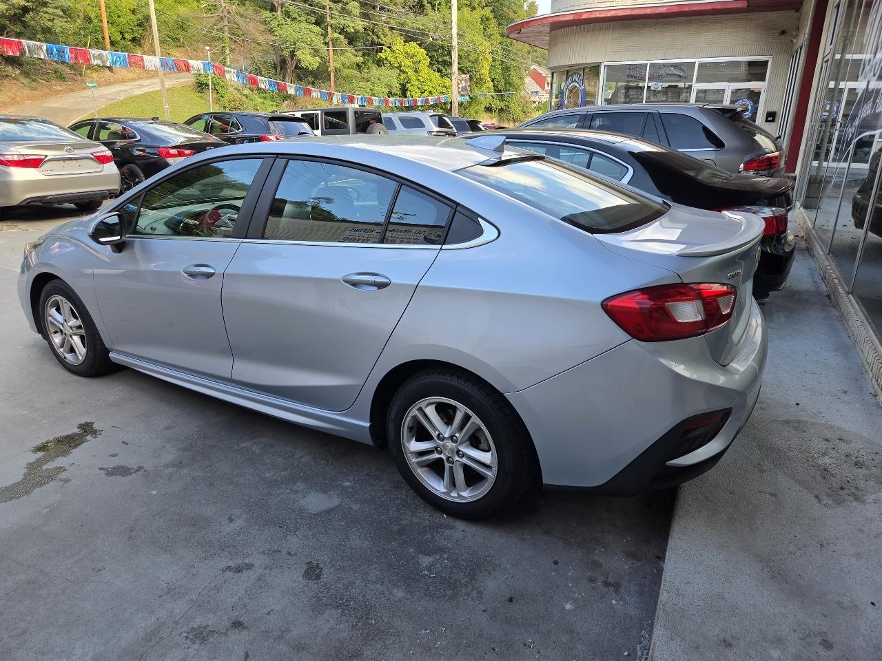 Chevrolet Cruze LT Auto 2017