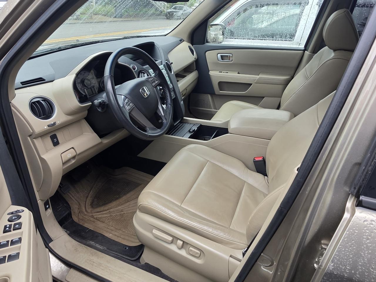 Honda Pilot photo 3