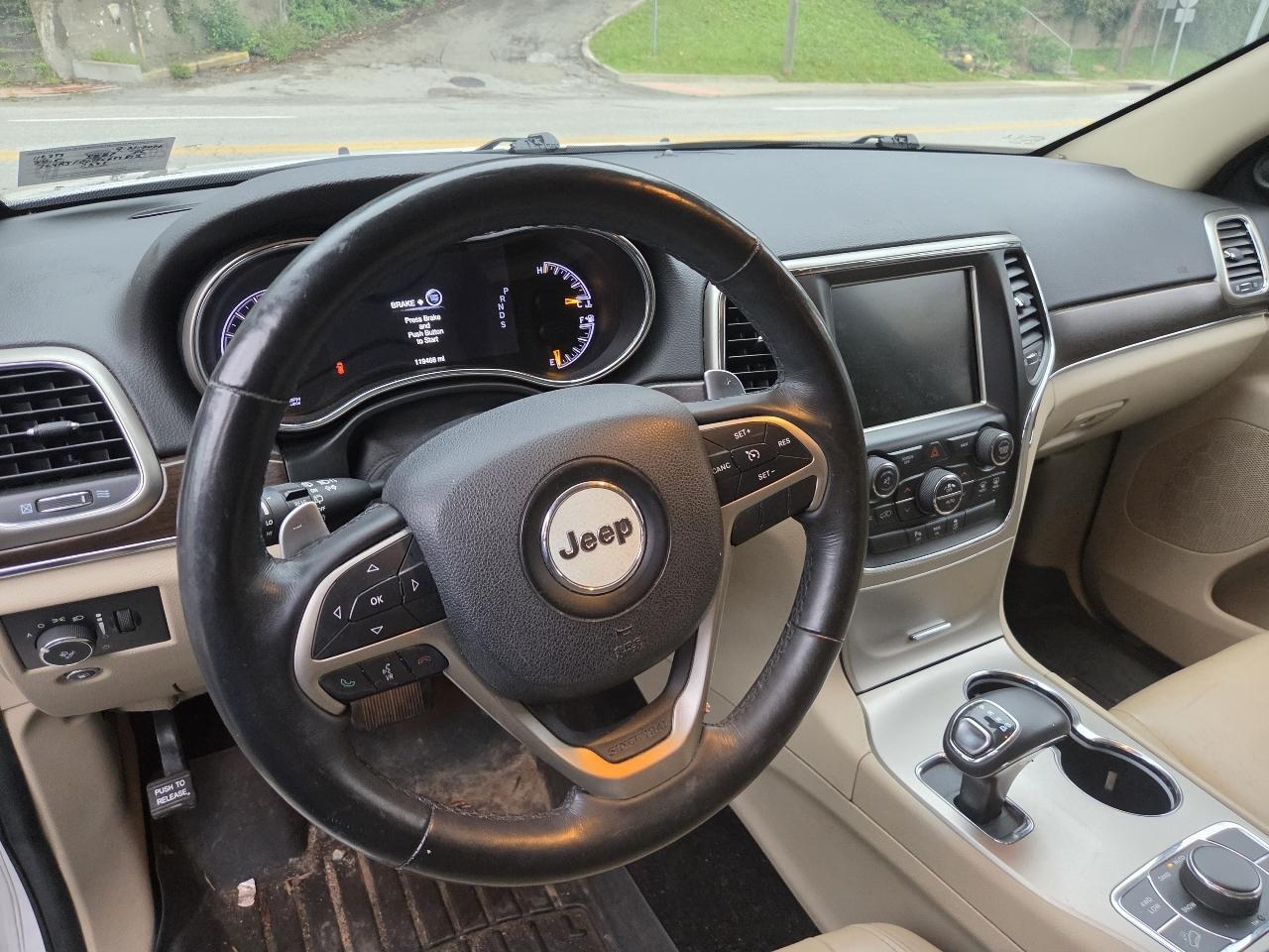 Jeep Grand Cherokee photo 4