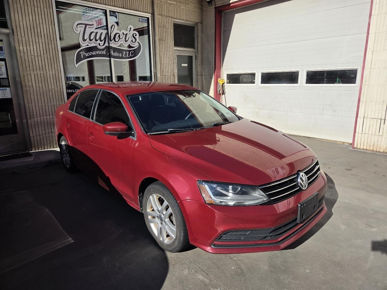 Volkswagen Jetta photo 2