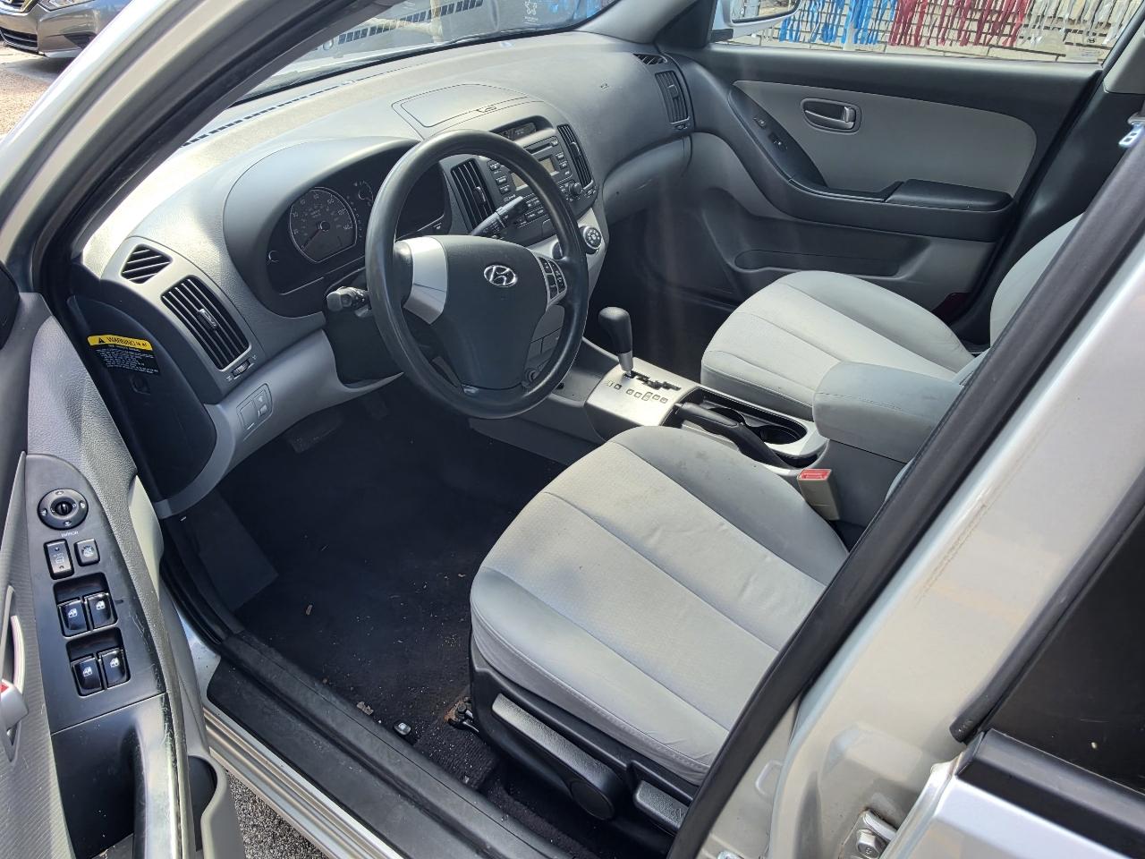 Hyundai Elantra SE 2008