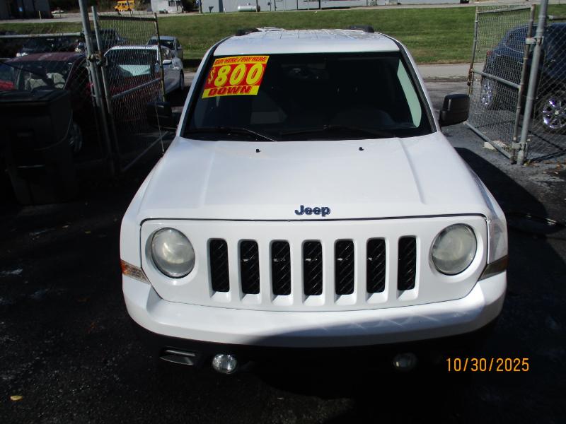 Jeep Patriot Latitude 2WD 2014 Jeep Patriot Latitude 2WD 2014