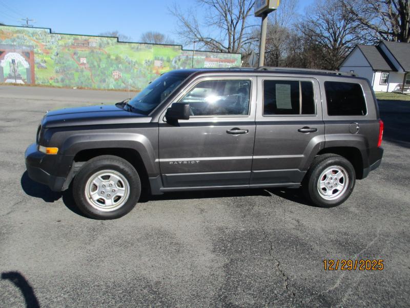Jeep Patriot Sport 2WD 2014