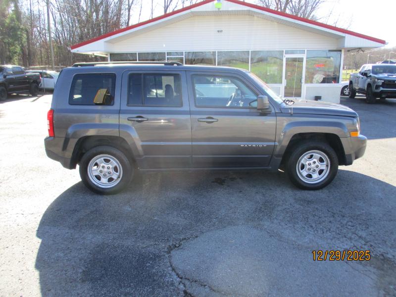 Jeep Patriot Sport 2WD 2014