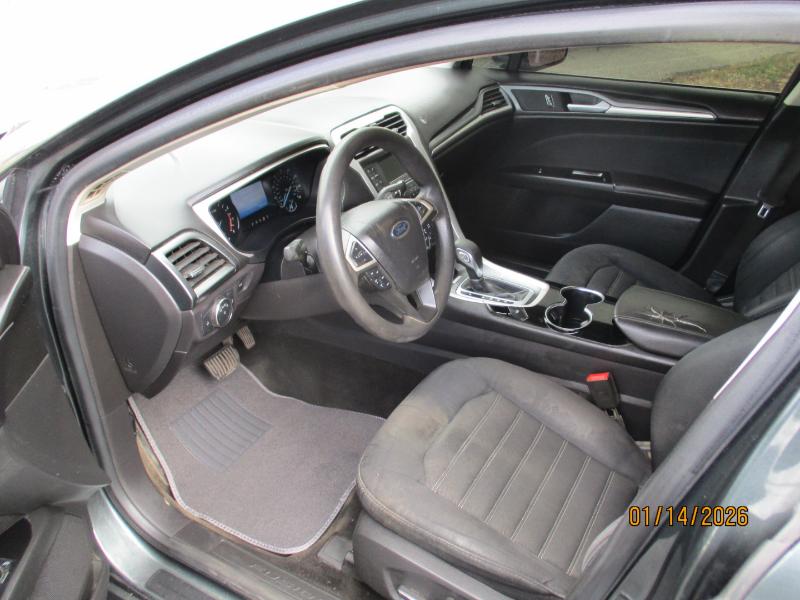 Ford Fusion SE 2015