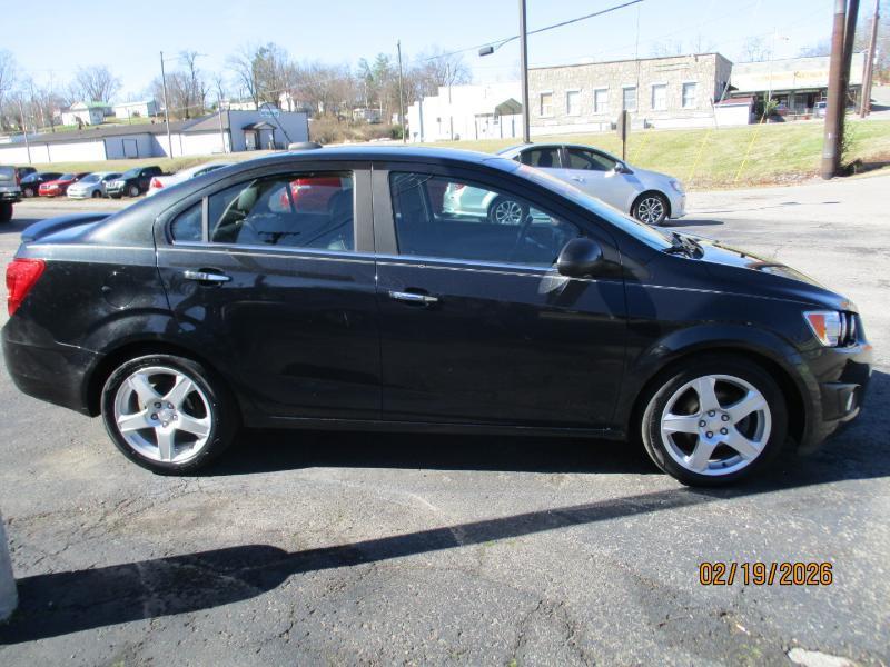 Chevrolet Sonic LTZ Auto Sedan 2015