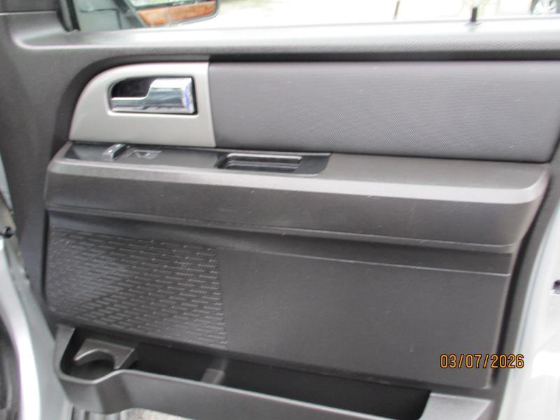 Ford Expedition Limited 4WD 2012