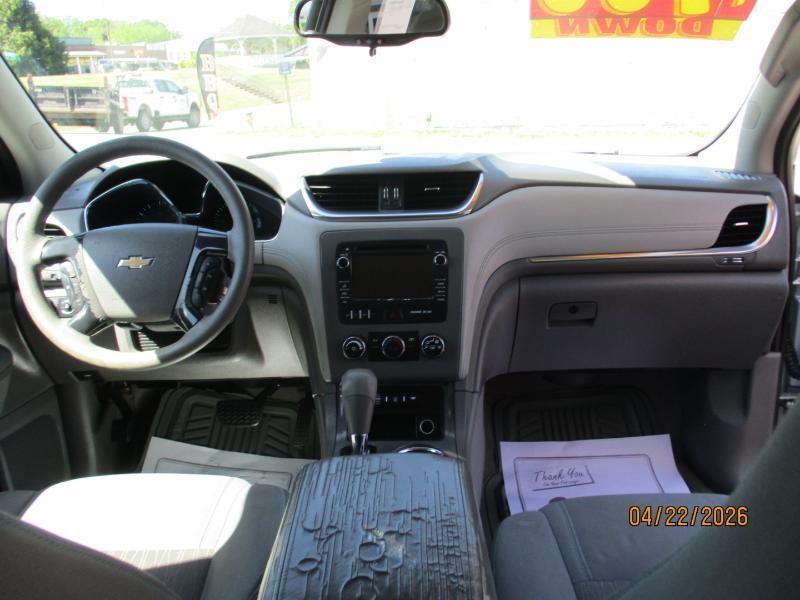 Chevrolet Traverse LS FWD w/PDC 2013