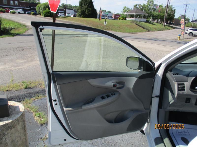 Toyota Corolla S 4-Speed AT 2009