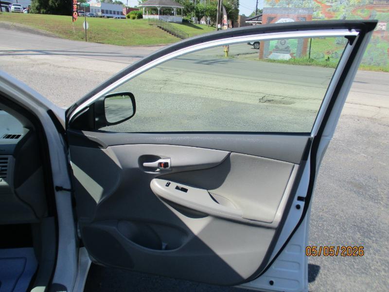 Toyota Corolla S 4-Speed AT 2009