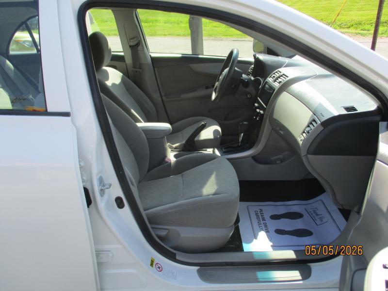 Toyota Corolla S 4-Speed AT 2009