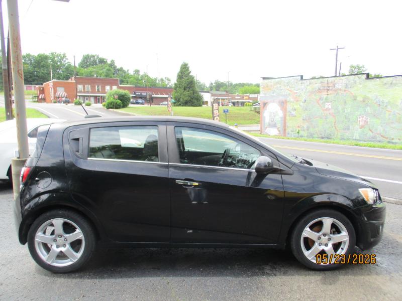 Chevrolet Sonic LTZ Auto 5-Door 2016