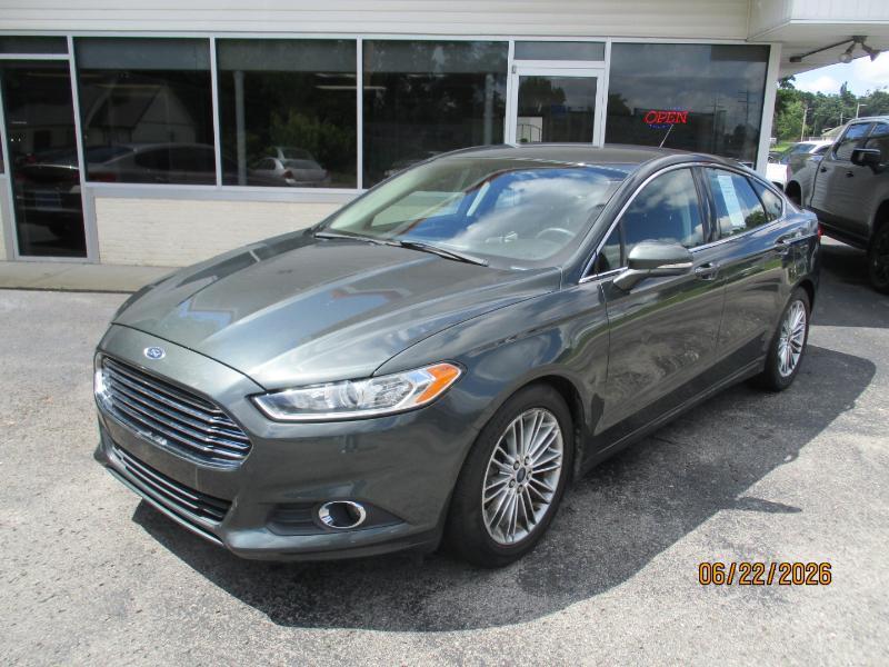 Ford Fusion SE 2015