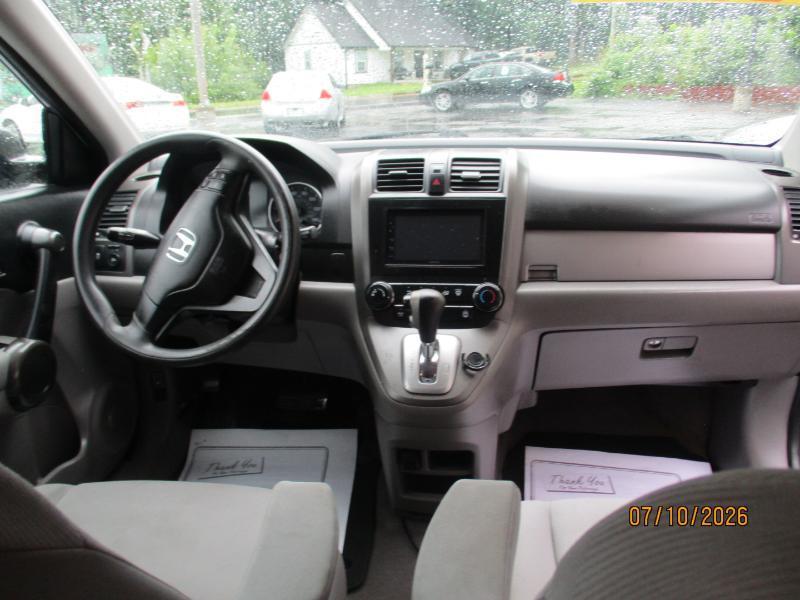 Honda CR-V LX 2WD 5-Speed AT 2011