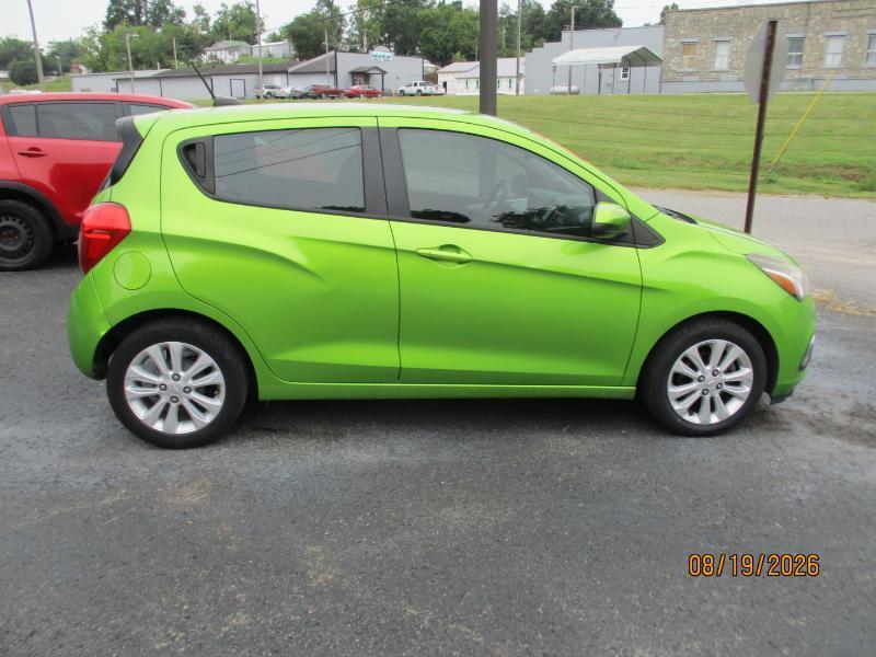 Chevrolet Spark 1LT CVT 2016