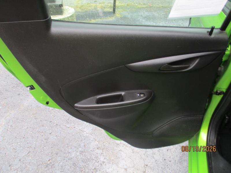 Chevrolet Spark 1LT CVT 2016