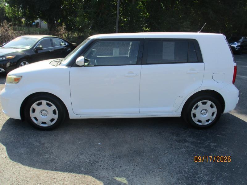 Scion xB Wagon 2009