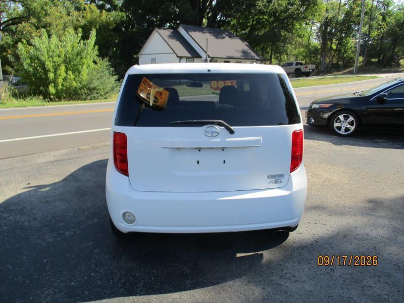 Scion xB Wagon 2009