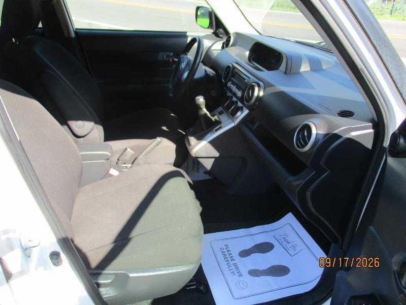 Scion xB Wagon 2009