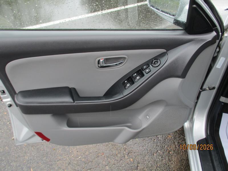 Hyundai Elantra SE 2010