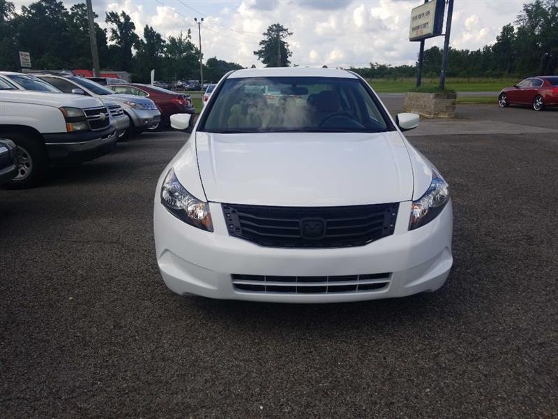 Honda Accord LX sedan AT 2012