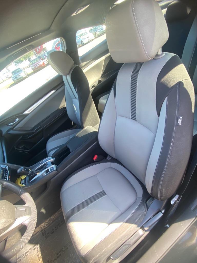 Honda Civic LX-P Coupe CVT 2016