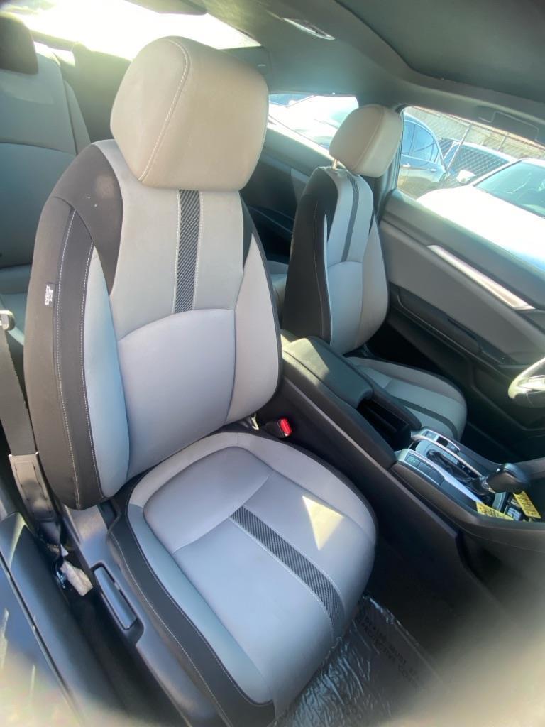 Honda Civic LX-P Coupe CVT 2016